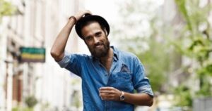 Come vestirsi per un book fotografico uomo