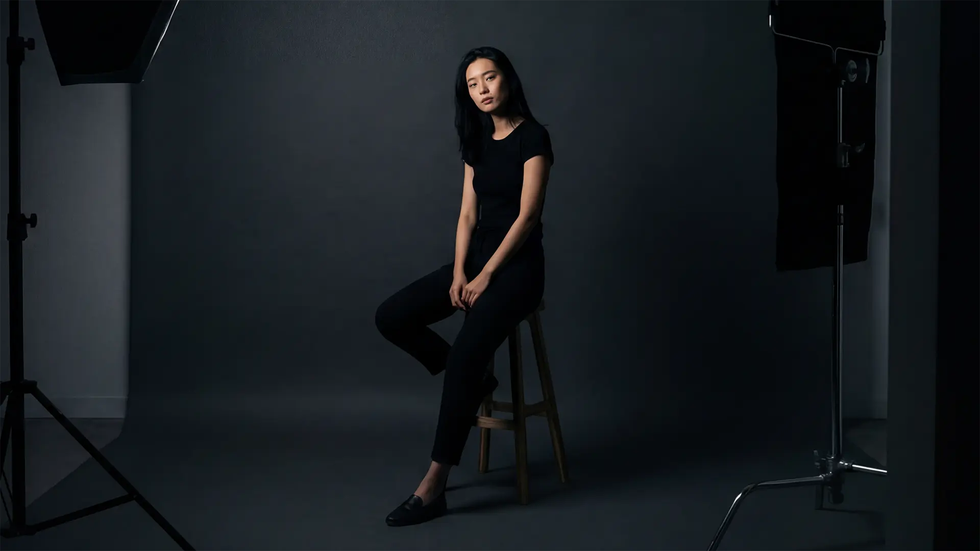 Backstage shooting fotografico in studio a Milano con luci professionali