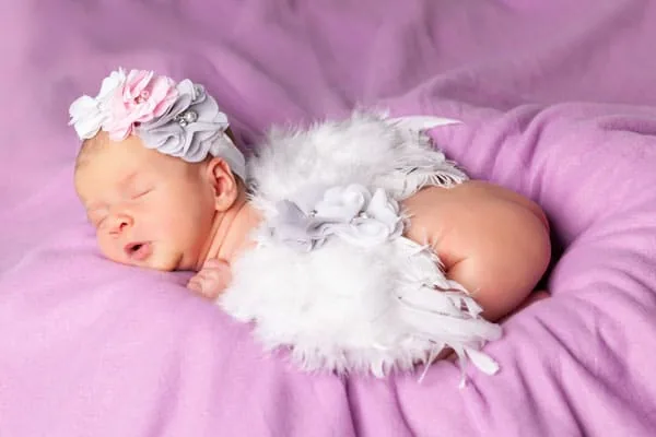 Dettagli mani e piedi neonato - Fotografia Newborn