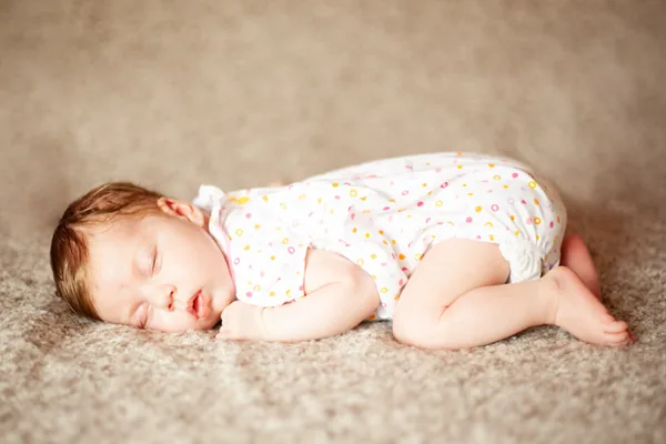 Set fotografico newborn professionale - Studio Milano