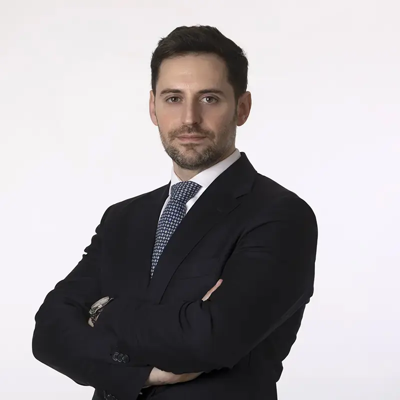 Ritratto reale per professionista settore finance, scattato con luce studio a Milano da Giovanni Miele